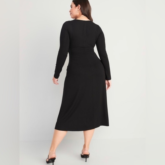 NWT! Fit & Flare Twist-Front Cutout Midi Dress for Women 💜 - Picture 2 of 9